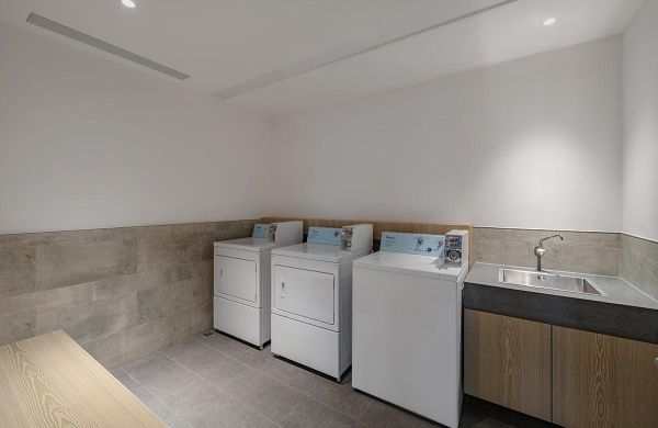 5F｜セルフランドリー